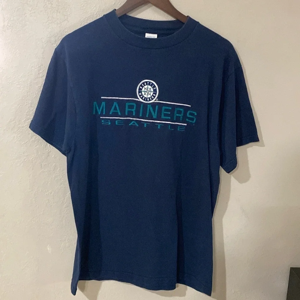 Seattle Mariners embroidered men’s size large Tshirt - Picture 1 of 8